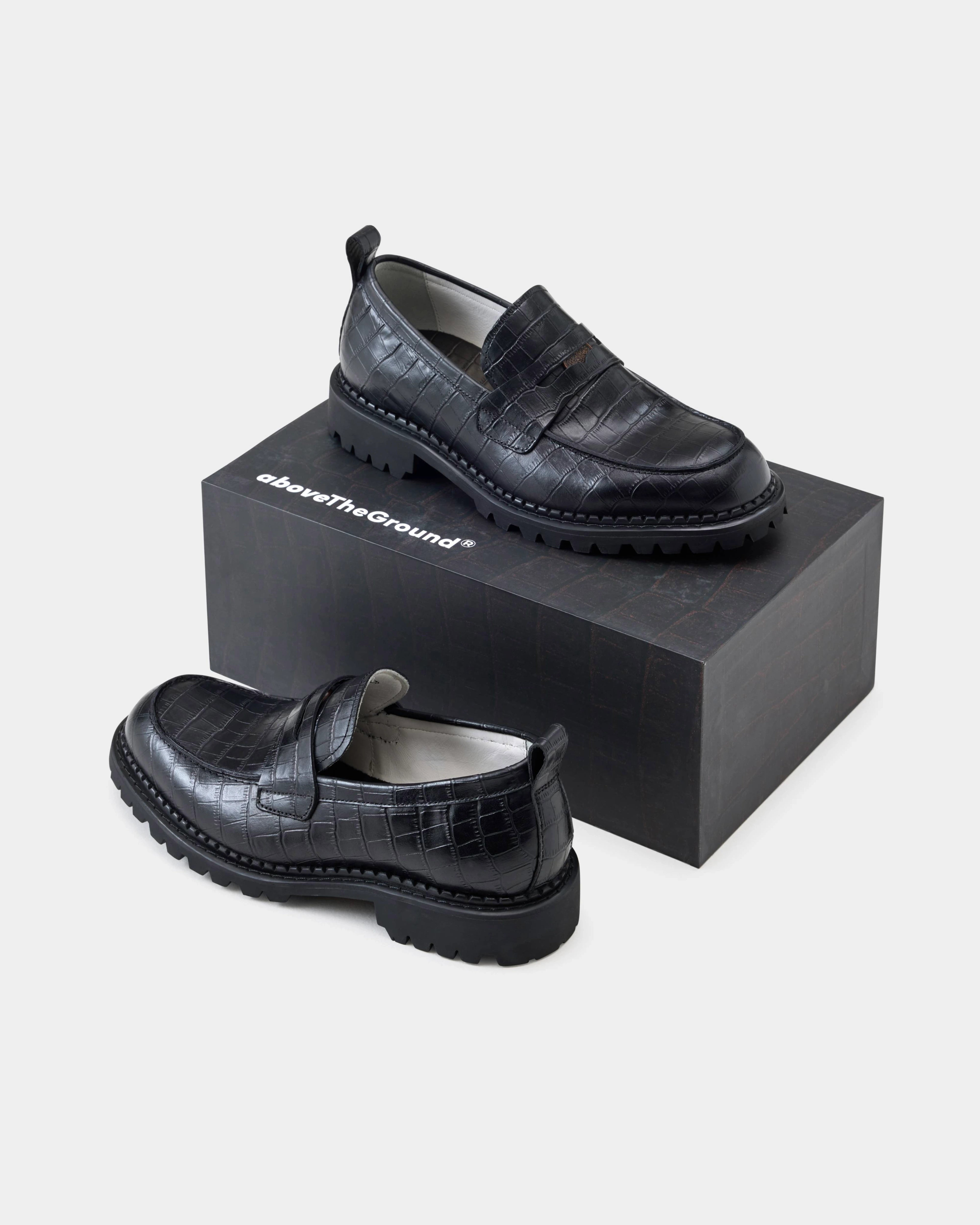 Croc Loafer - Black image